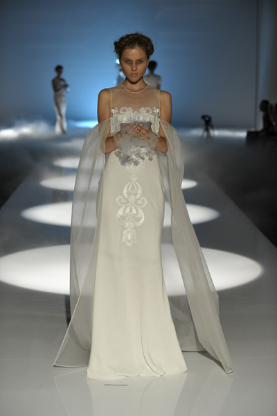 7-dress 7835,cape 7836